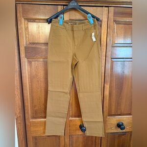 Women’s High-Rise Pixi Pants